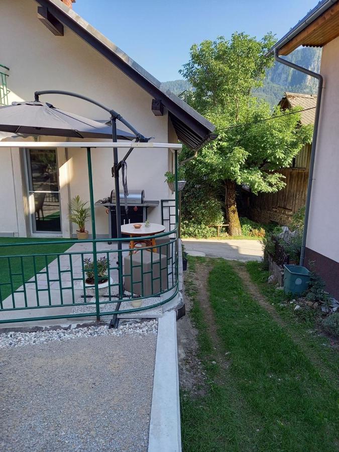Holiday Home Alojzija בלד מראה חיצוני תמונה