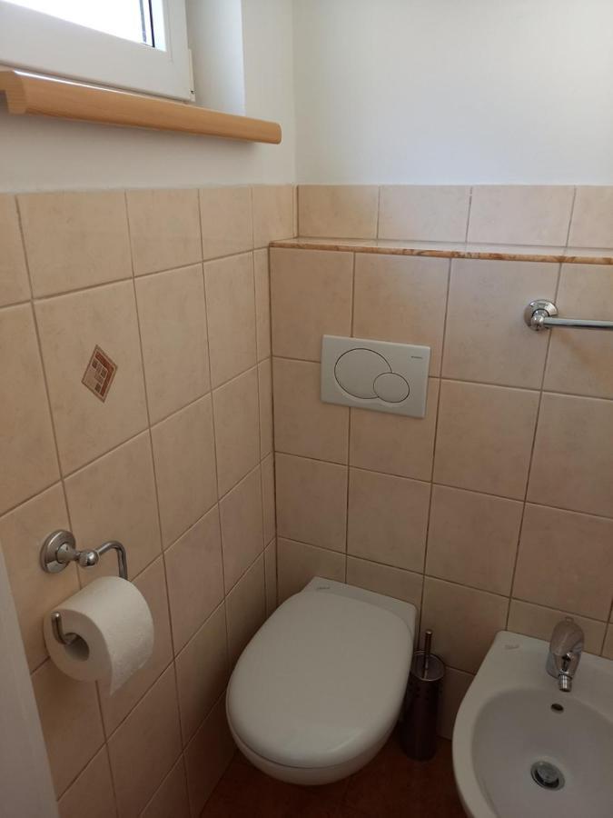 Holiday Home Alojzija בלד מראה חיצוני תמונה