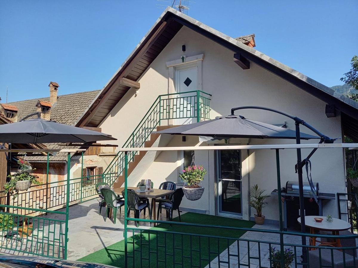 Holiday Home Alojzija בלד מראה חיצוני תמונה